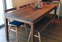 テーブル納品事例