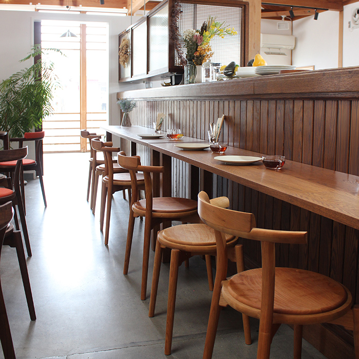 スタッキングチェア