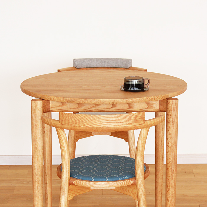 スタッキングチェア